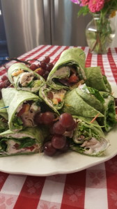 Yummy Spinach Strawberry Wraps with Strawberry Cream Cheese Spread