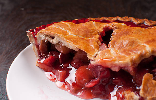 Strawberry R hubarb Pie